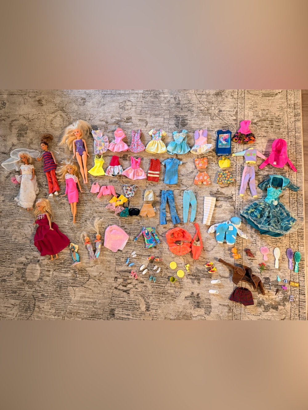 Barbie Assorted Doll Lot with vintage and new dolls twin mermaid babies - Picture 2 of 10